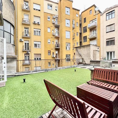 Exclusive Colourful Flat In The City Budapeste Exterior foto