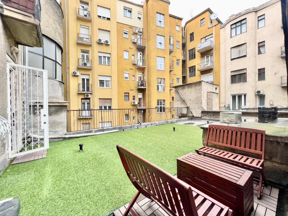 Exclusive Colourful Flat In The City Budapeste Exterior foto